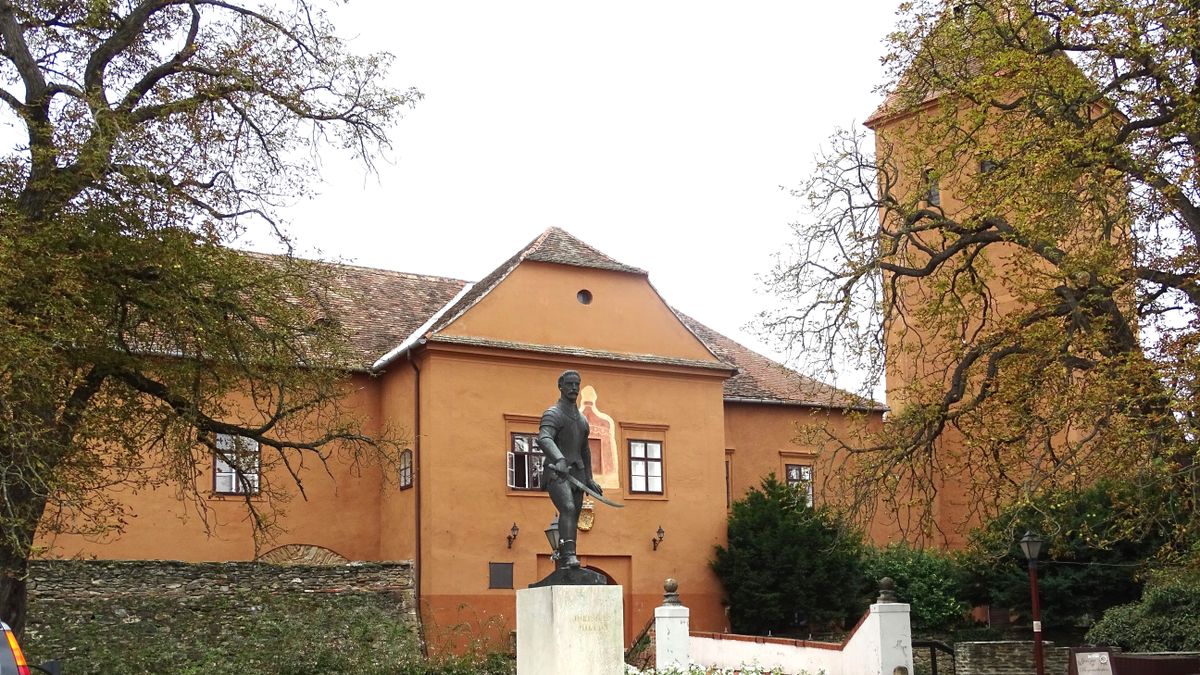 Egy híján húszat nekik! – egy vár és győztes védői