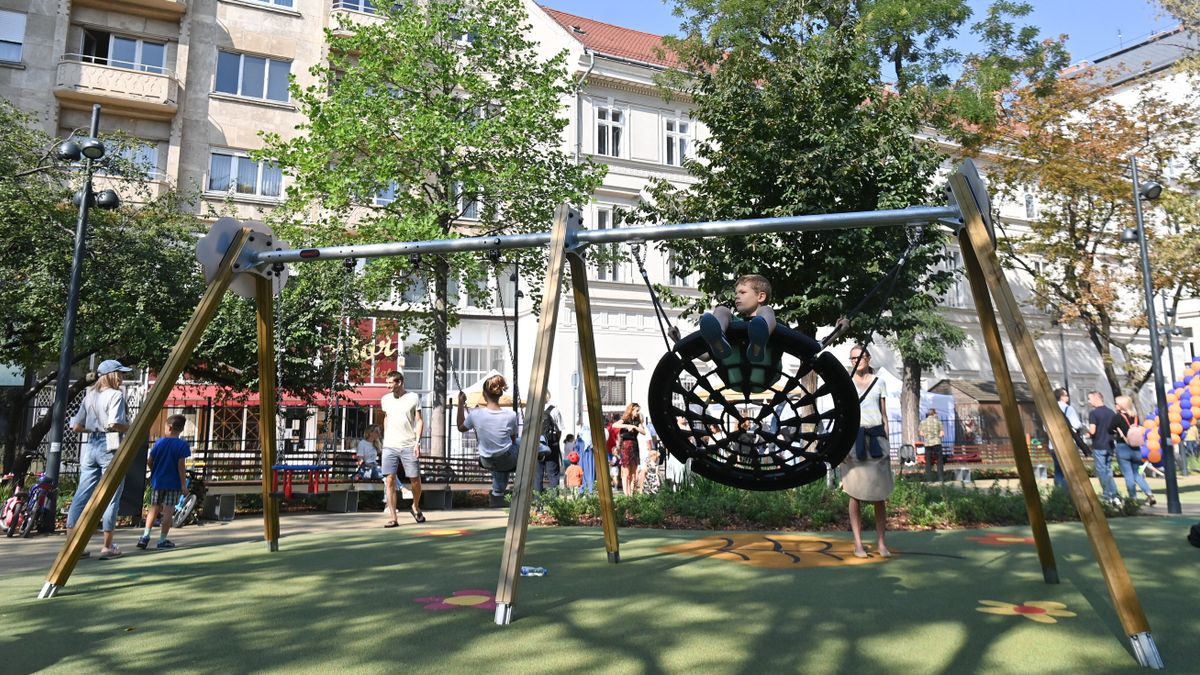 Újabb inkluzív játszótereket épít a Szerencsejáték Zrt.