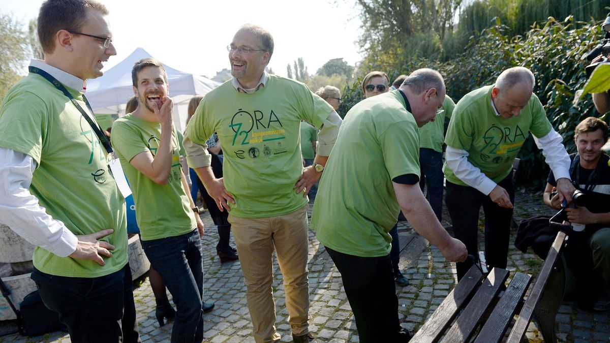 Önkéntes munkára hívják az egyházak a fiatalokat