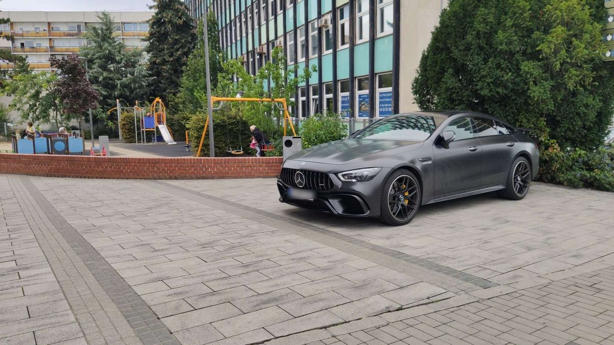 Így parkoltok ti - Veszprémben