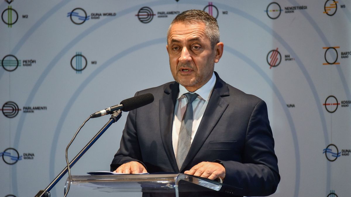 Potápi: Magyarország felelősséget visel a nemzet tagjaiért, éljenek bárhol a világban