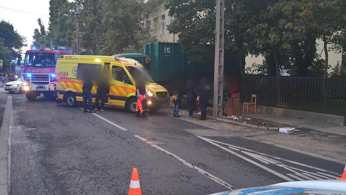 Betonfal dőlt egy kisgyerekre a fővárosban, a fiú a helyszínen meghalt