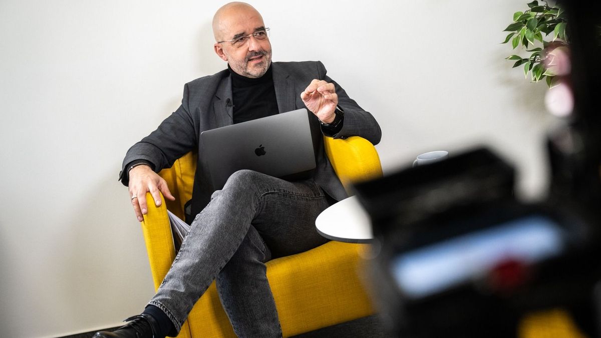 Kovács Zoltán frappáns választ adott Guy Verhofstadt bejegyzésére