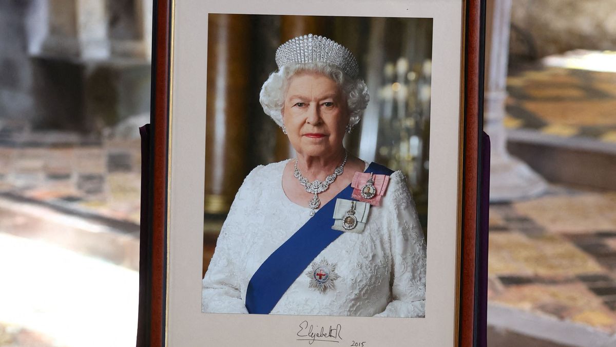 Borzasztó: így akarta megölni egy férfi II. Erzsébetet