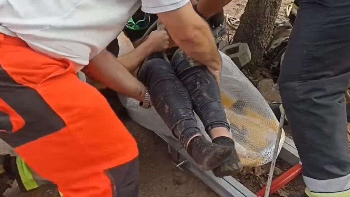 Köszönetet mondott a gyors segítségnyújtásért az Erdőkertesen kútba esett lány családja (videó)