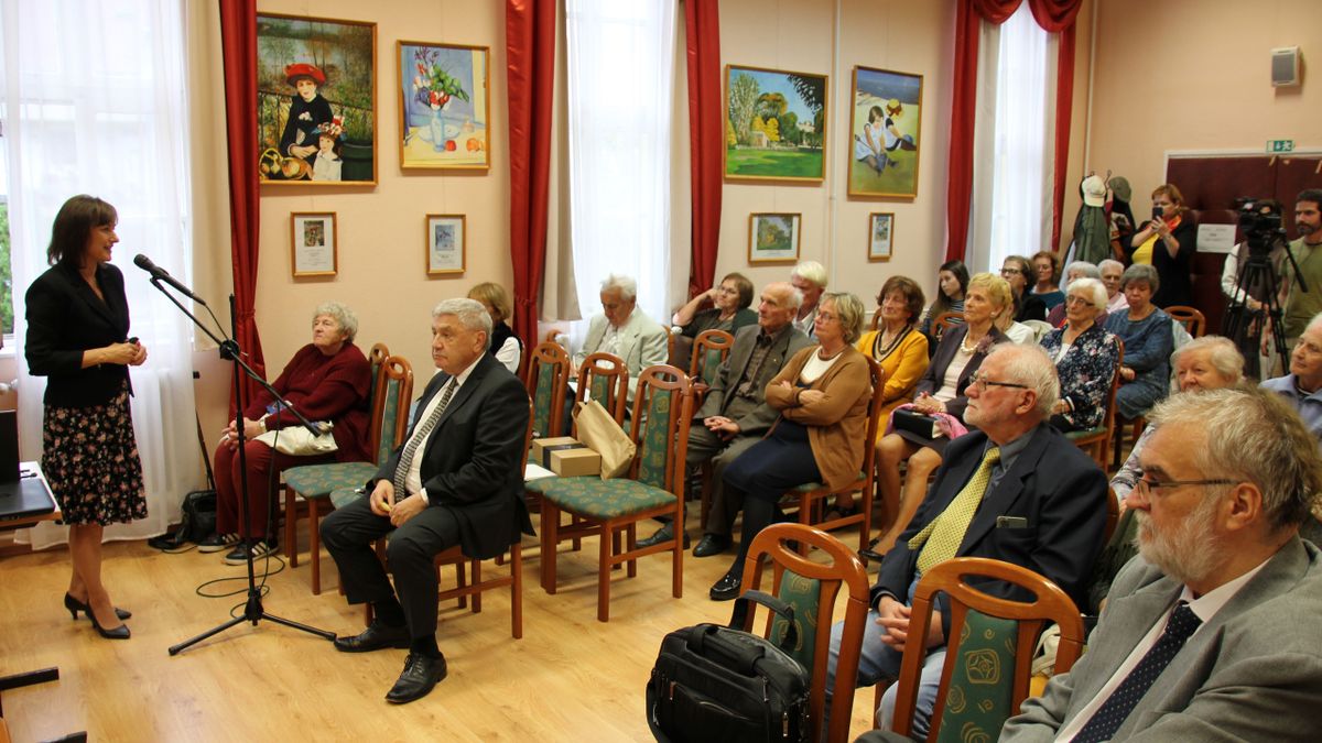A gimnázium jelenéről is hallhattak a sümegi öregdiákok