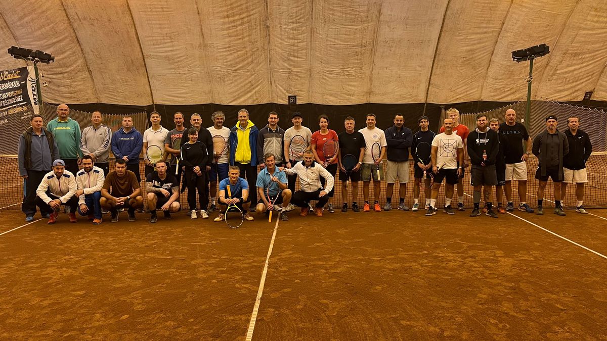 Rekordnevezés a veszprémi teniszversenyen