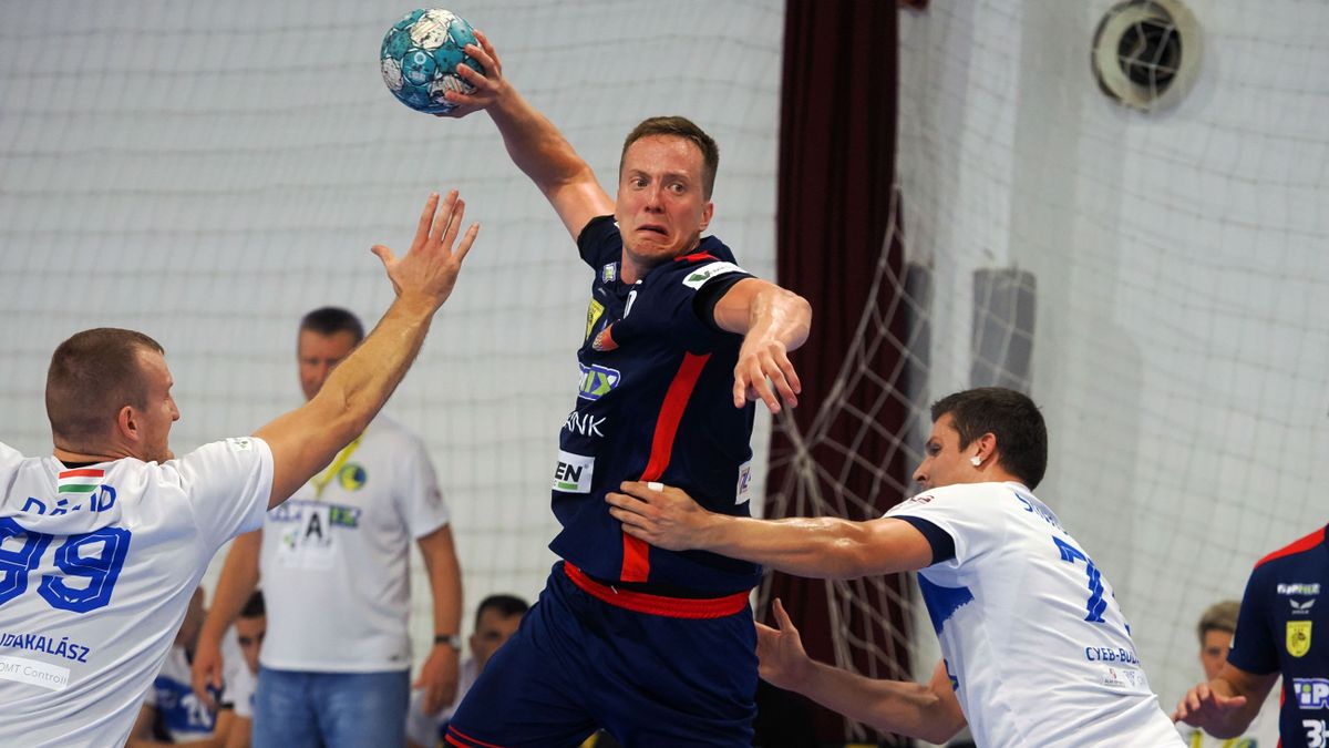 Egyedi mezben lépett pályára a Szeged a Füred ellen