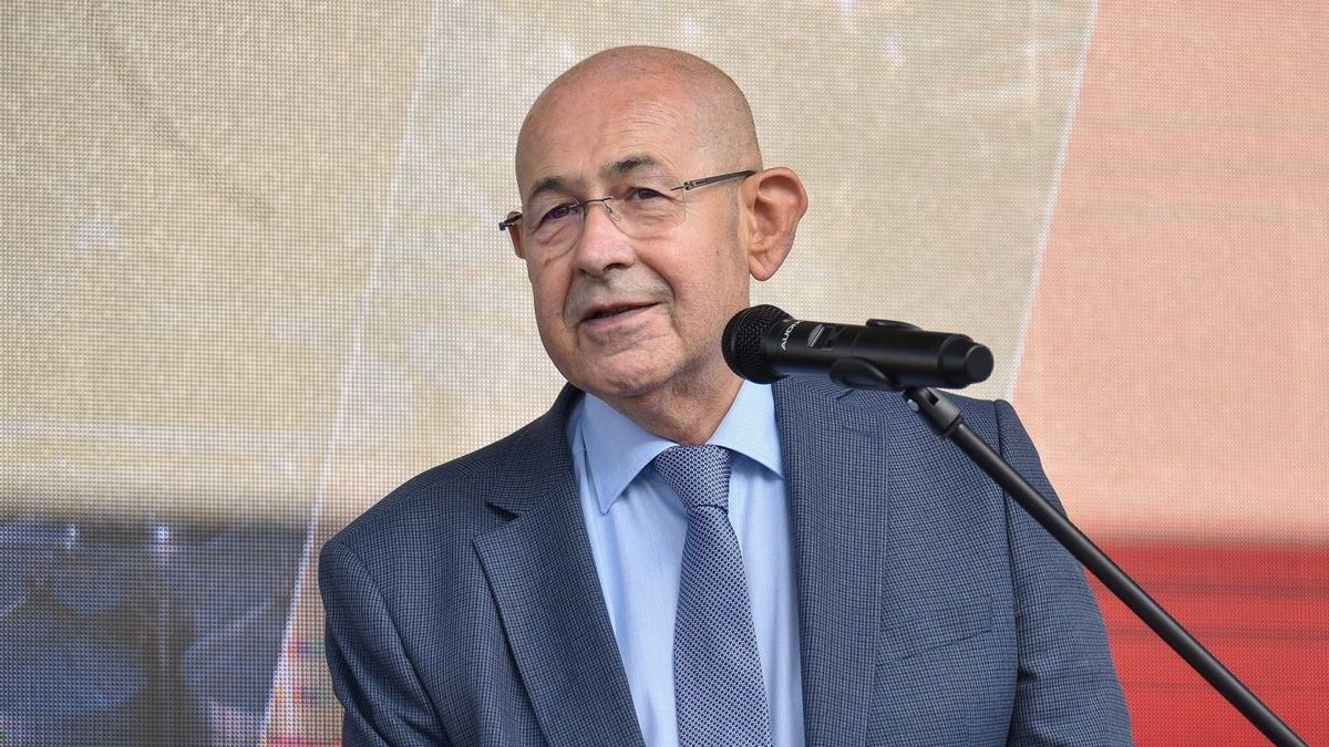 Elhunyt Pásztor István, a Vajdasági Magyar Szövetség elnöke