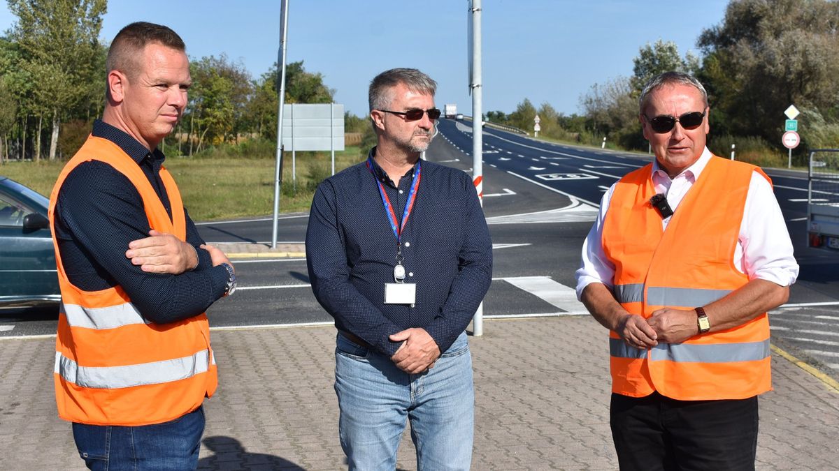 Befejeződött a felújítás a 83-as elkerülőn