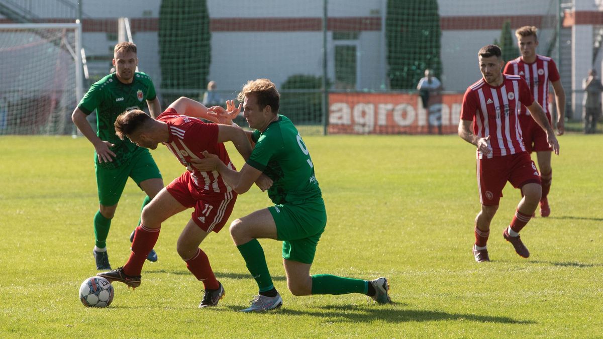 Negyvenöt (!) méterről szerzett gólt a füredi játékos, sajnos hiába