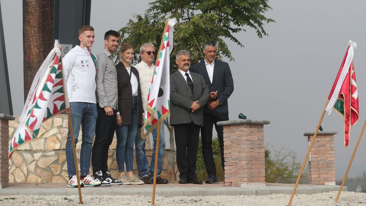 Olimpikon és világbajnok tekintette meg a település büszkeségét