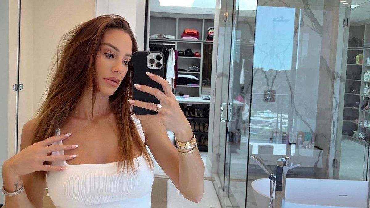 Keserédesre sikerült Vajna Tímea szülinapi bulija