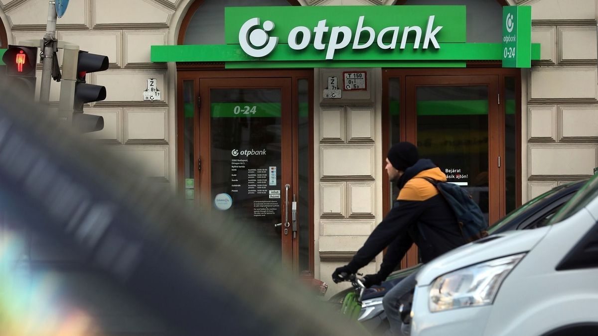 Ezért lett gyanús az OTP-nek Karácsonyék nagy összegű befizetése