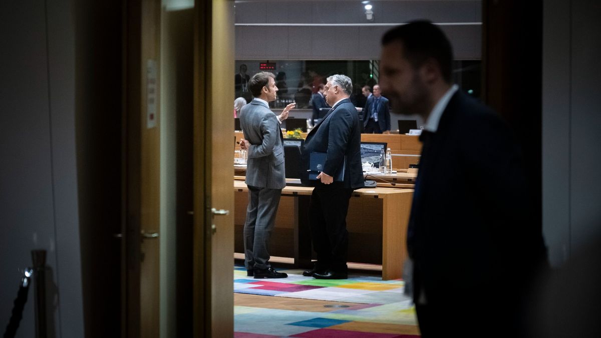 A francia elnök szerint hasznos lehet az Orbán–Putyin találkozó