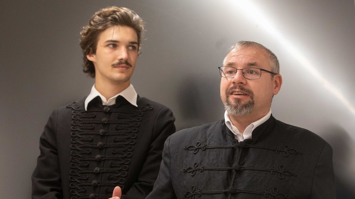 Veszprémbe ért a Petőfi-zarándoklat