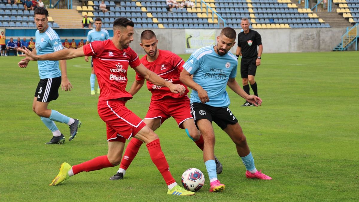 A 40. másodpercben a kapuba talált a Veszprém, de nem tudott rangadót nyerni