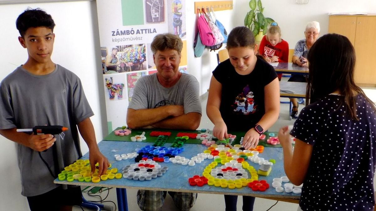 Példát mutató hulladékszobrász