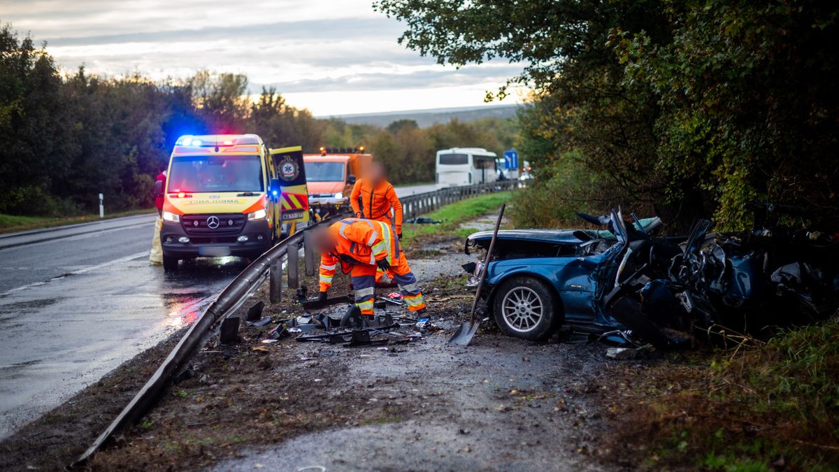 Meghalt a 25 éves férfi, aki életveszélyesen megsérült egy balesetben pénteken