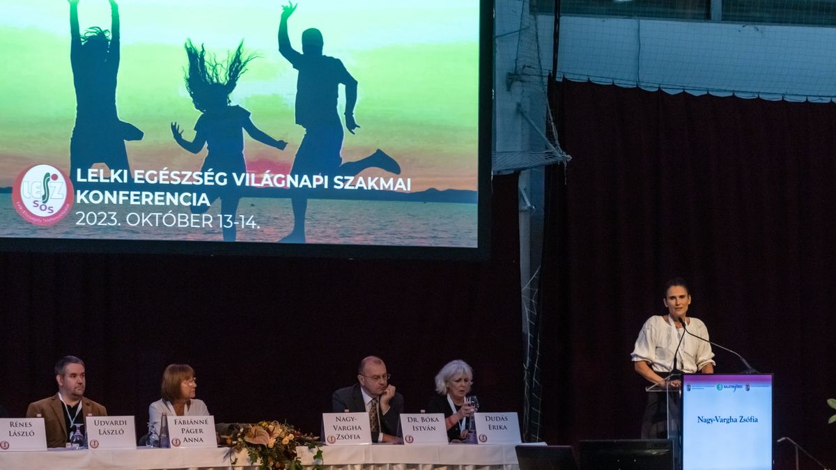 Szakmai konferencia a lelki egészség világnapja alkalmából Balatonfüreden