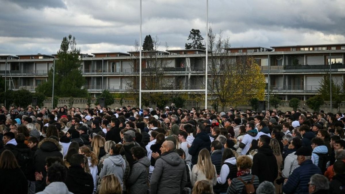 Az egyik migráns le is vizelte áldozatát a francia falunapon