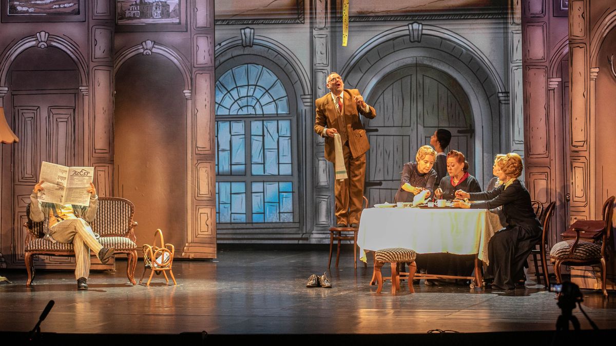 Elsárkányosított szeretet Veszprémben, hölgyerő a köbön