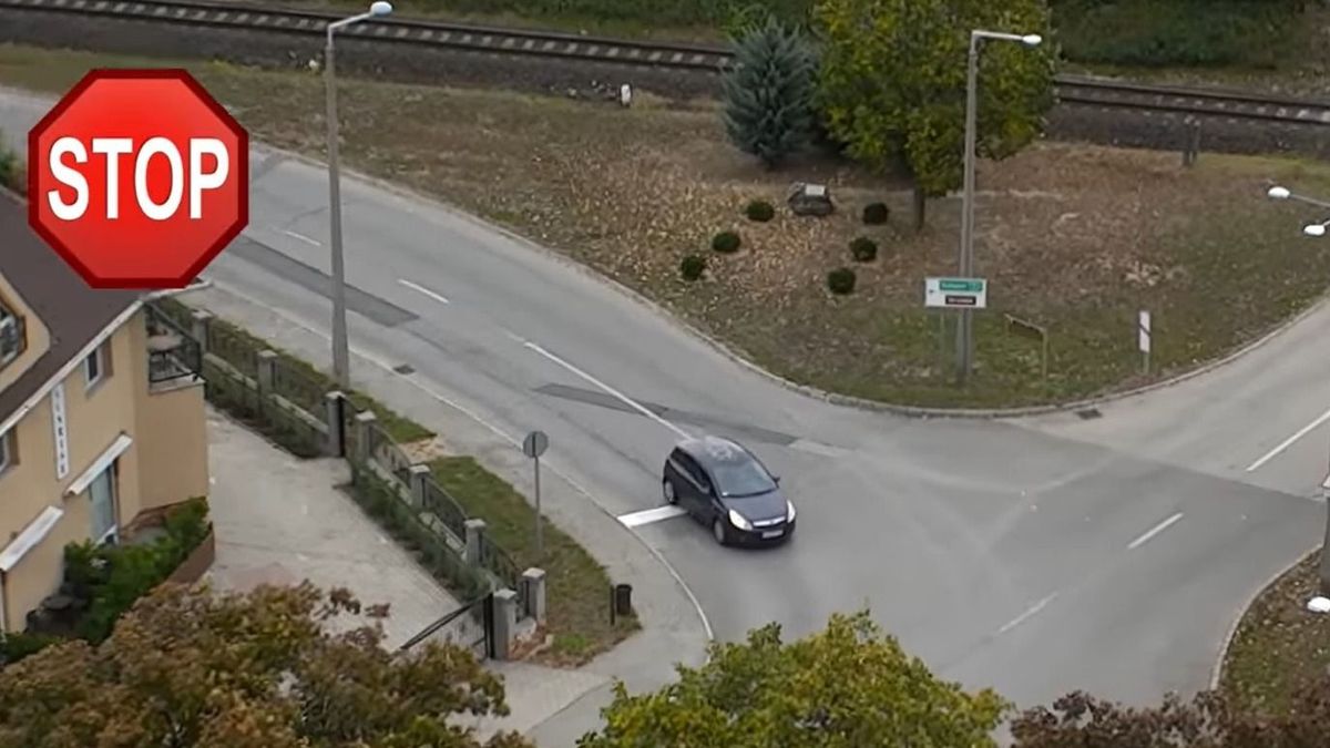 Ezek a sofőrök fittyet hánytak a közlekedési táblákra - aztán jött a meglepetés (videó)