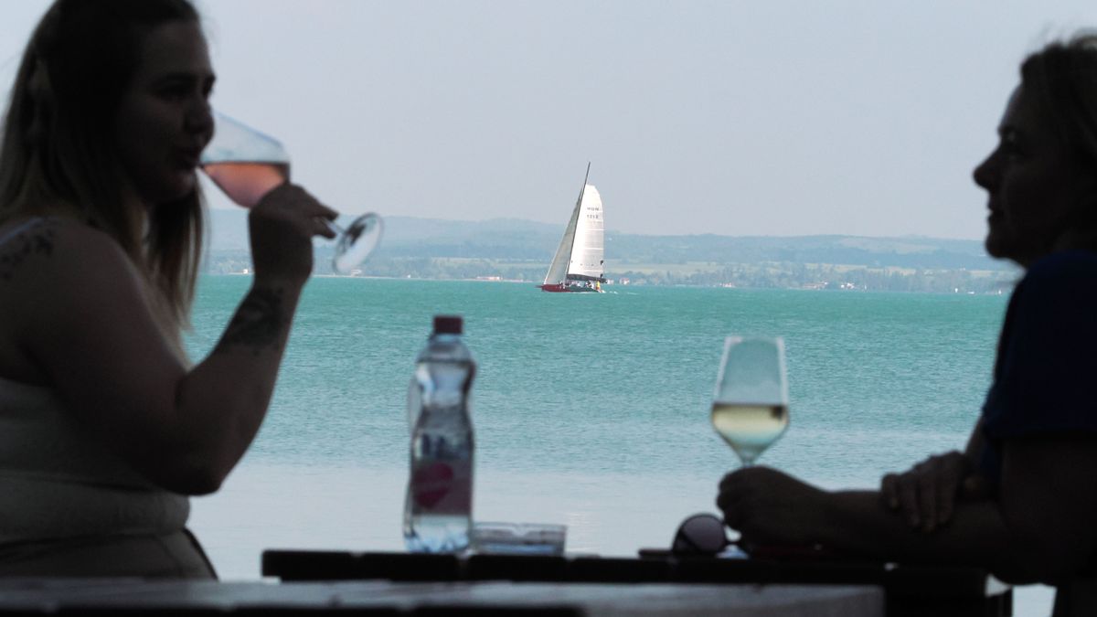 Ősszel is népszerű volt a Balaton