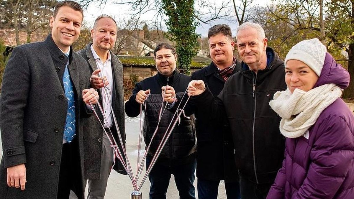 Menczer Tamás: a kormány célja, hogy a vágyott gyermekek megszülethessenek