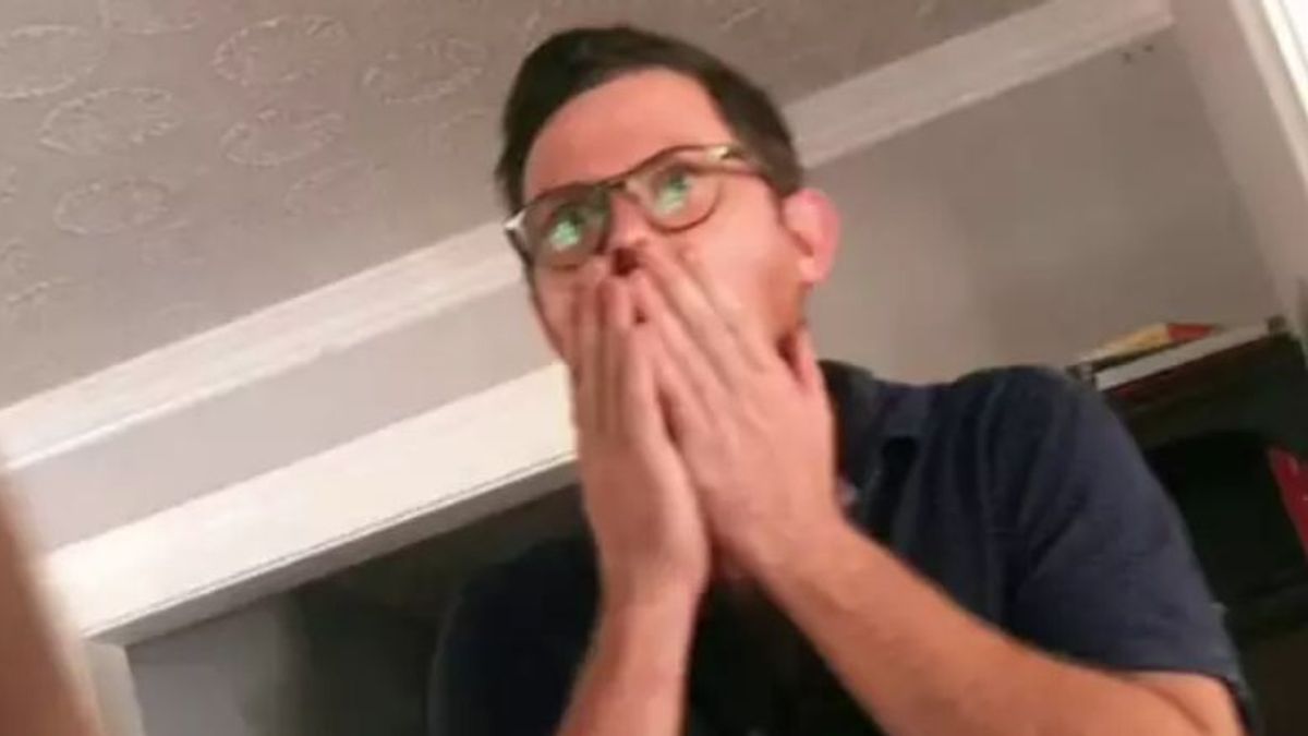 Szívmelengető videóban jelentette be a nő a férjének, hogy 15 év próbálkozás után végre terhes lett