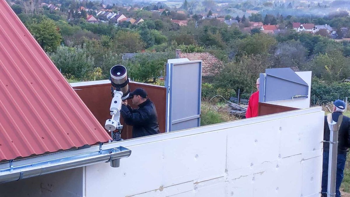 Kisbolygó után csillagda is őrzi Klaudia emlékét Ajkán