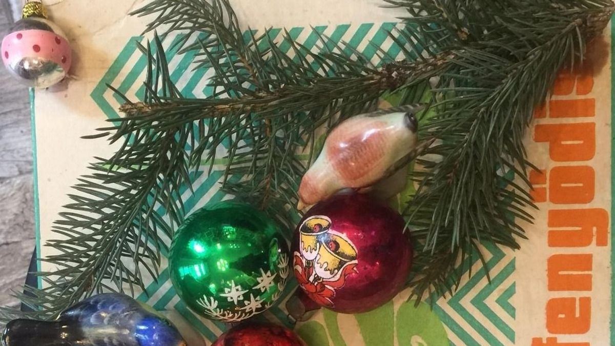 Elő az örökölt gömbökkel! – régi kedvenc karácsonyi díszeik fotóit várjuk