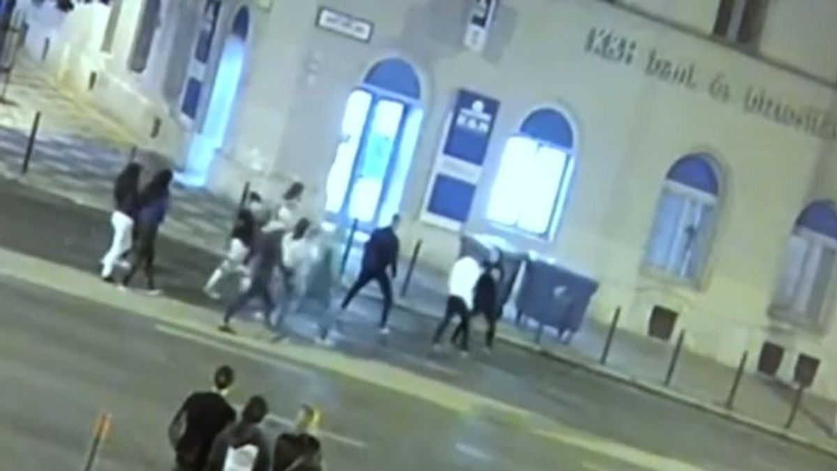 Megrázó videón, ahogy halálra késeltek egy 16 és egy 20 éves fiatalt Budapesten
