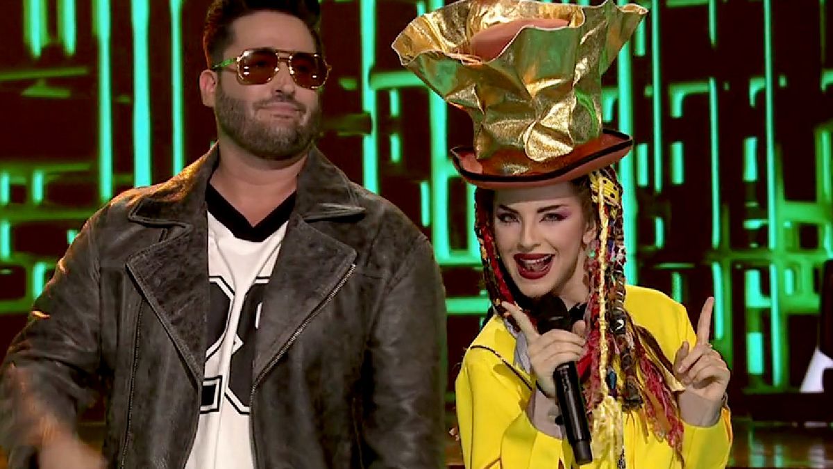 A tapolcai tehetség Boy George-ként, Király Viktor oldalán hódította meg a nézőket +videók
