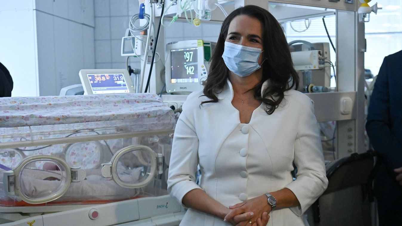 Novák Katalin lett  a Jónak lenni jó! adománygyűjtő kampány fővédnöke