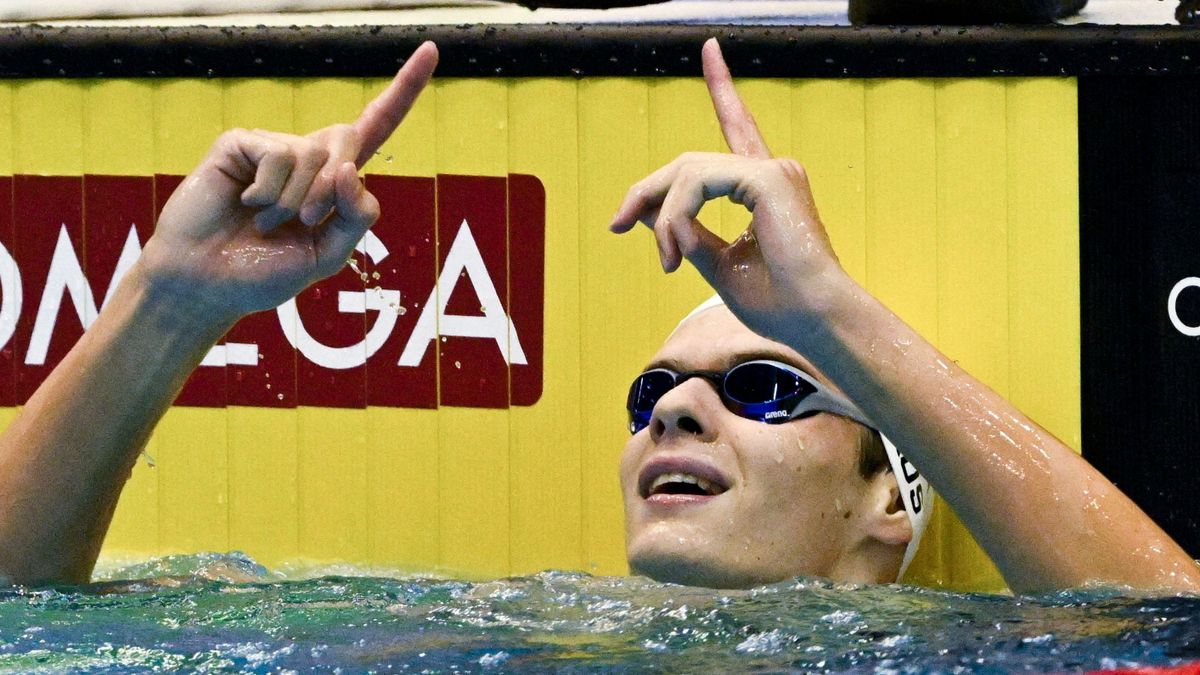Kós Hubert legyőzte a világcsúcstartó Léon Marchand-t 400 vegyesen