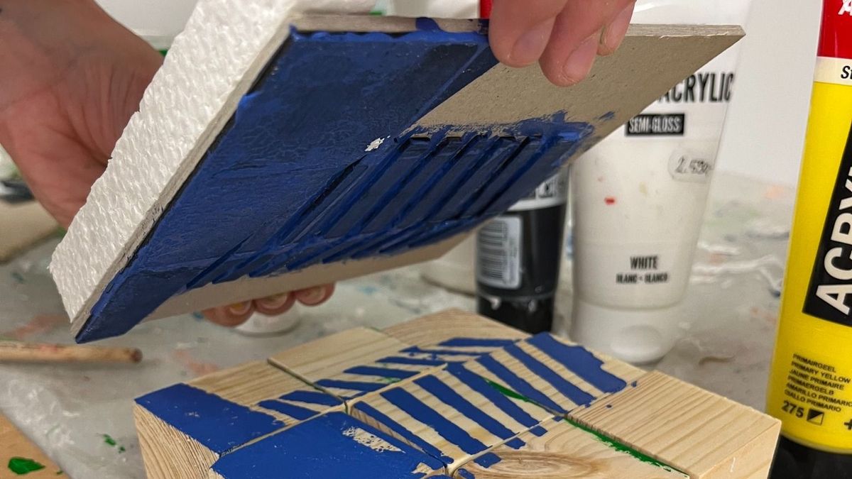 Kirakósokon születtek újjá az ikonikus veszprémi épületek