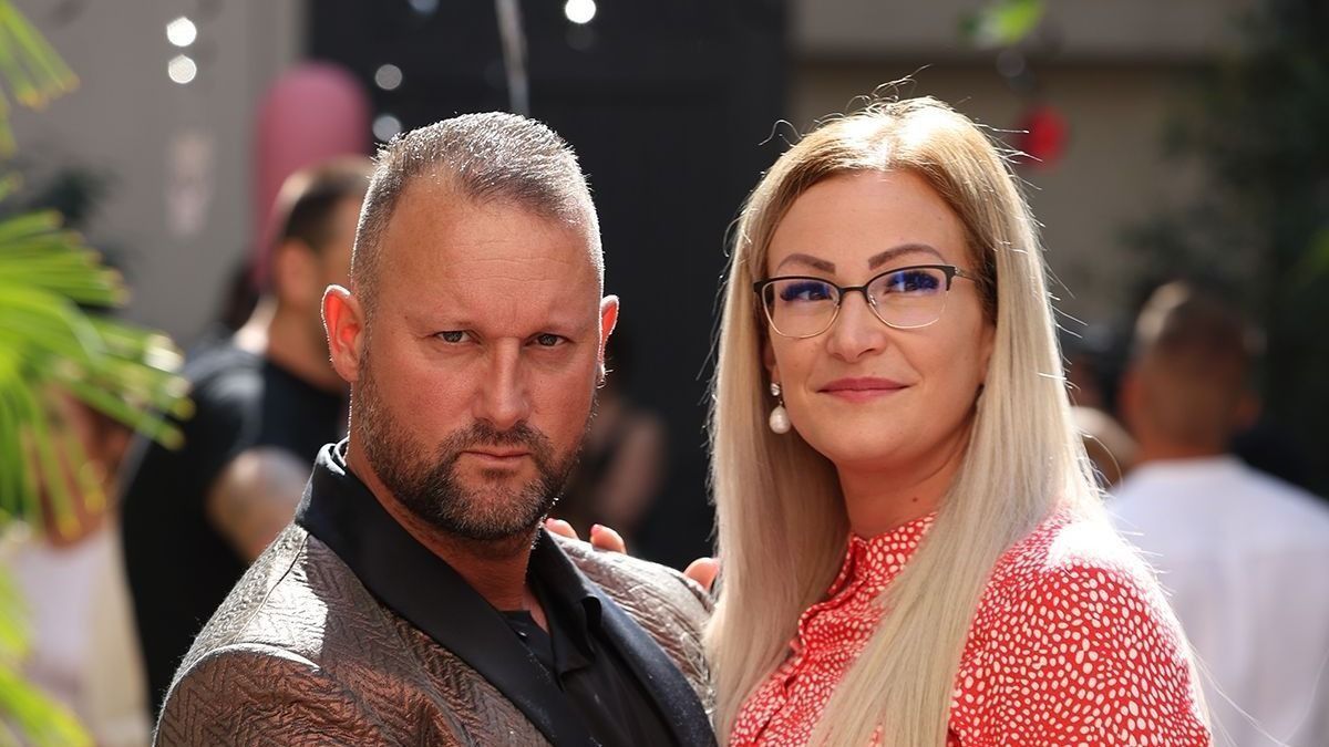 Alekosz tovább fokozza a botrányt: elrúgta a pöttyöst Rékánál (videó)