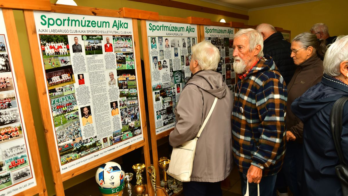 A 100 éves ajkai labdarúgásra emlékezve rendezték