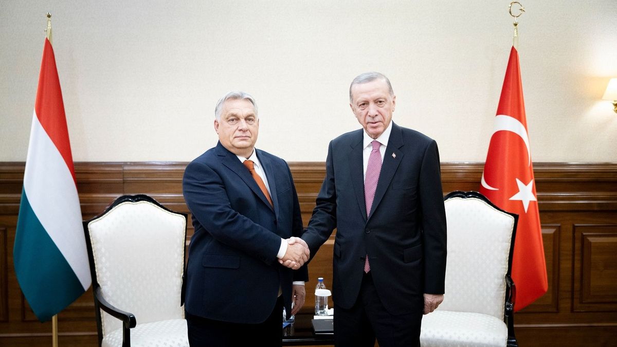 Orbán Viktor Erdogan török elnökkel tárgyalt