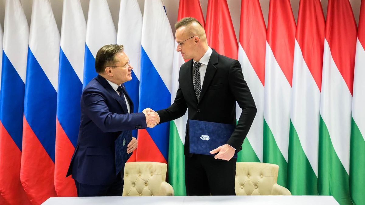 Szijjártó Péter: a paksi bővítés már nem a papírmunkáról, hanem a valódi építkezésről szól (videó)