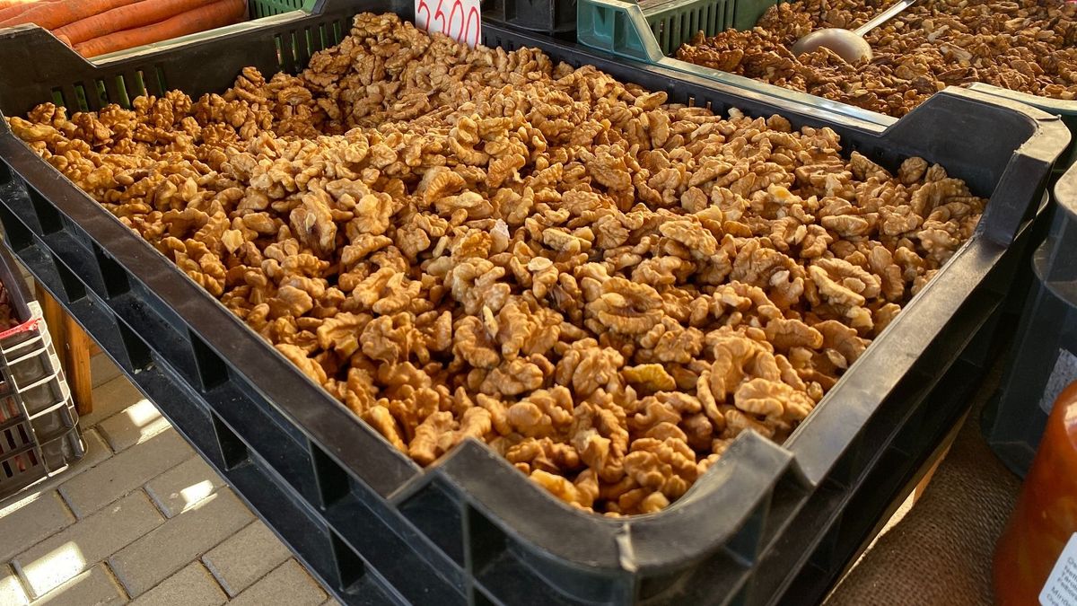 Bontva, csonthéjasan, válogatva – hogy éri meg jobban a dió?