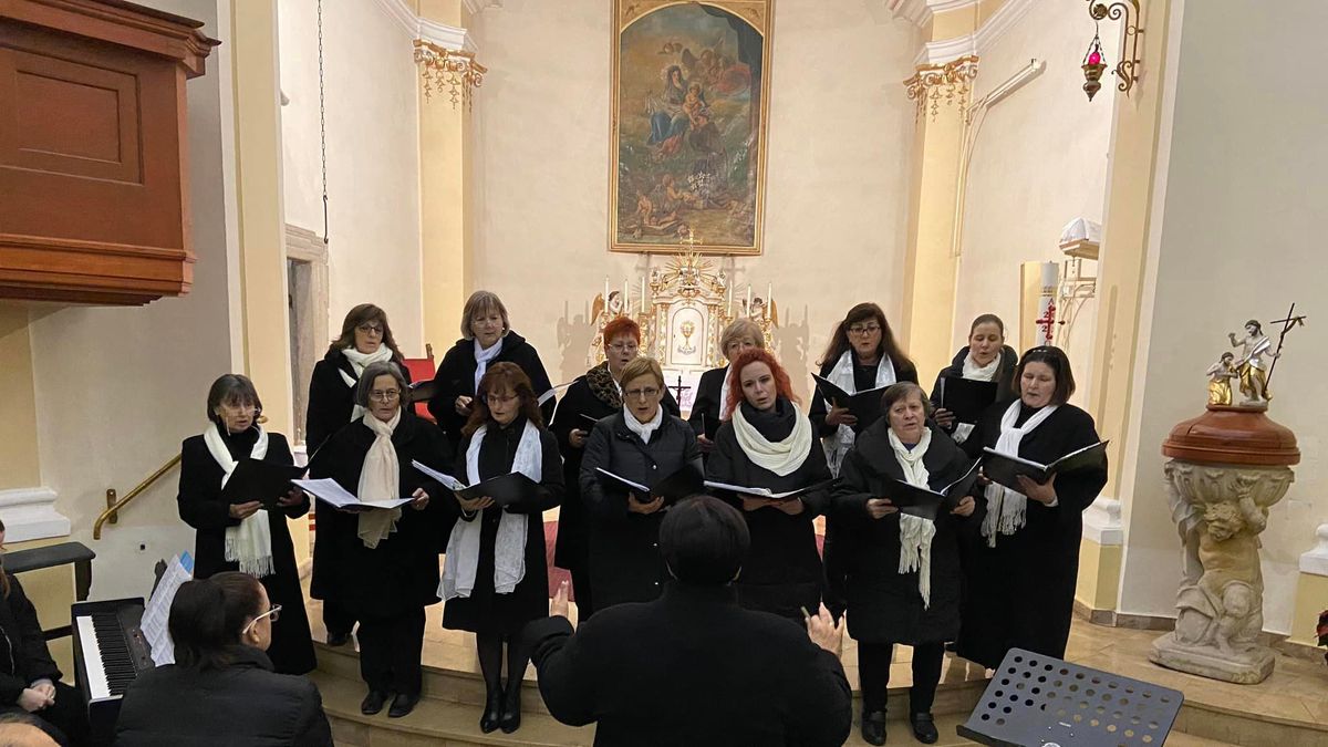 Adventi kórustalálkozó Devecserben