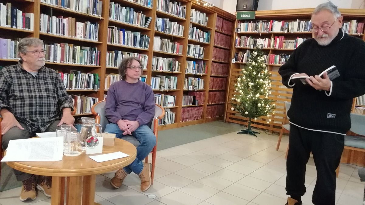Utassy-díj a költőnek Tapolcán