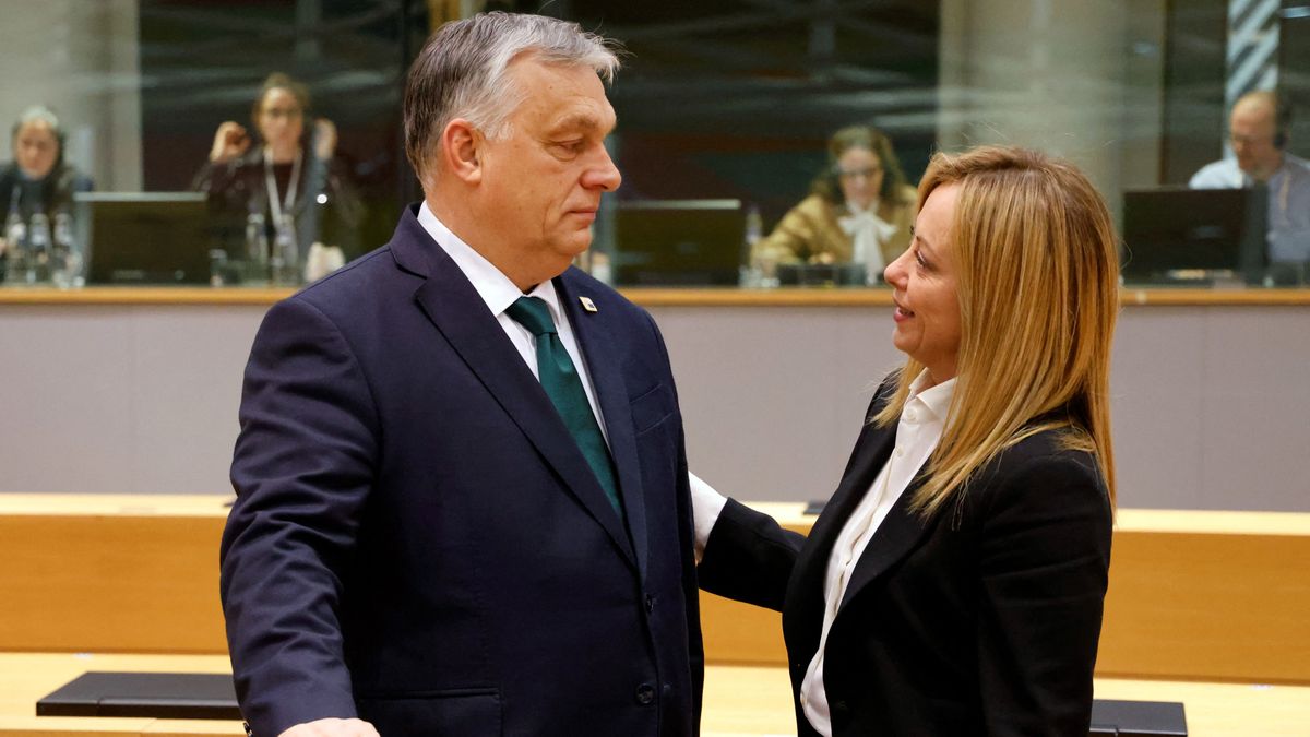 Giorgia Meloni: az Európai Bizottság szigorúbb Magyarországgal, mint más tagállammal