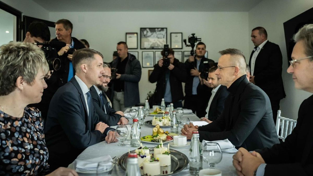 Magyarország és Szerbia összekapaszkodása is hozzájárult a válságok sikeres kezeléséhez