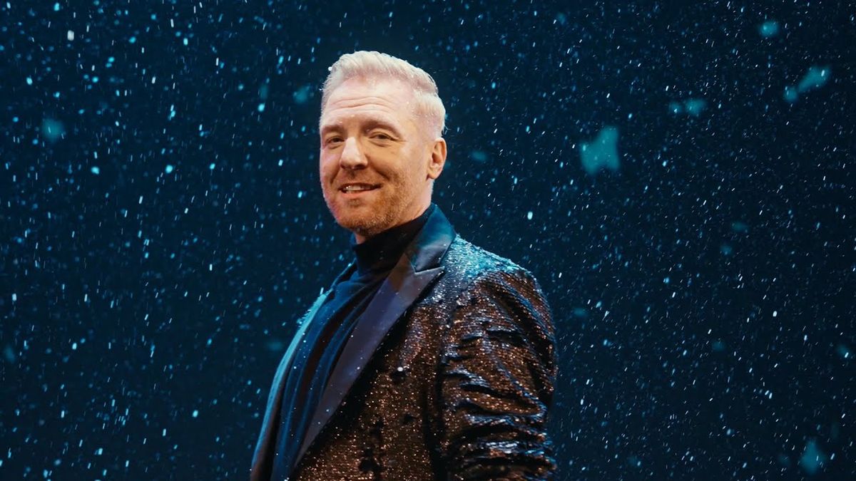 Itt van Bereczki Zoltán karácsonyi videóklippje
