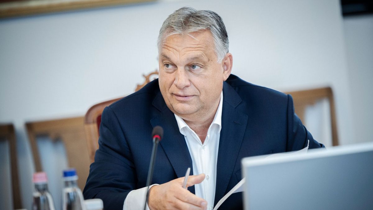 Exkluzív interjú Orbán Viktorral a HírTV-n – ma 19:30-tól