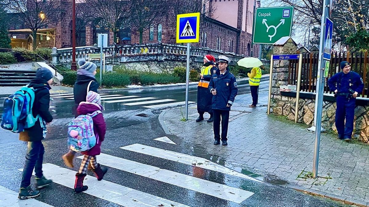 Mikulás-napi baleset-megelőzés Balatonfüreden