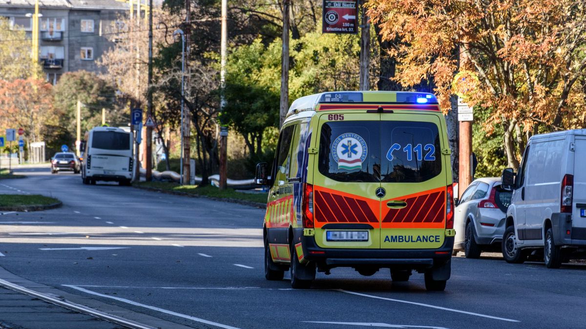 Mozgalmas napokon vannak túl a mentők és a tűzoltók: rengeteg riasztást kaptak